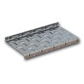 image - step tread  rh